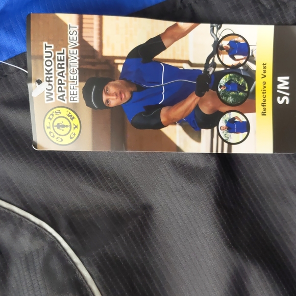 GOLDS GYM Men's Zip Outdoor Cycling Running Reflective Vest Jacket Small NWT! - Picture 4 of 6